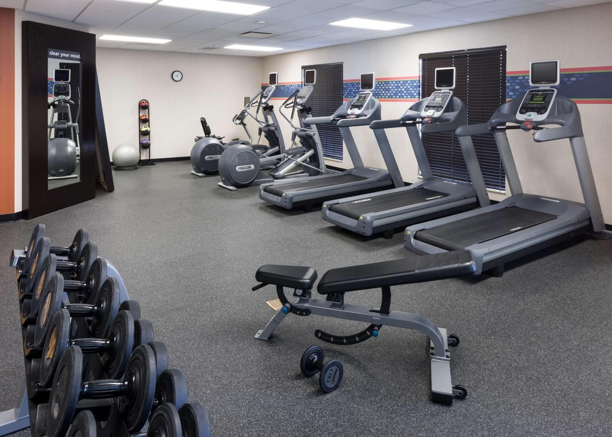 Hampton Inn & Suites Omaha-Downtown Εξωτερικό φωτογραφία